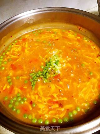 Pumpkin Noodles with Tomatoes and Eggs recipe