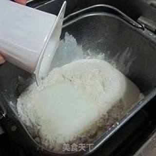Sesame Yogurt Whole Wheat Bun recipe
