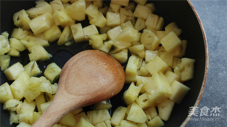 I Missed this Sweet Pineapple Pie, I Have to Wait for Next Year recipe