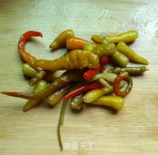 Stir-fried Dried Fish with Sour Chili Pepper recipe