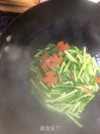 Stir-fried Garlic Sprouts recipe