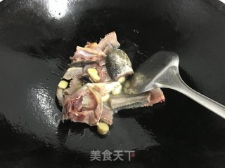 Black Fish Fillet with Pickled Vegetables recipe