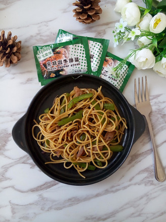 Stir-fried Spaghetti with Beef and Black Pepper recipe