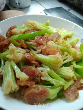 Stir-fried Cauliflower with Sausage recipe