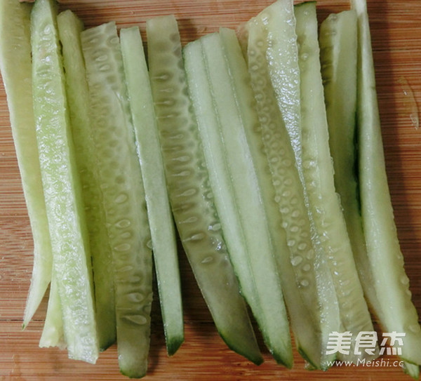 Vegetable Toast Roll with Seaweed Cheese recipe