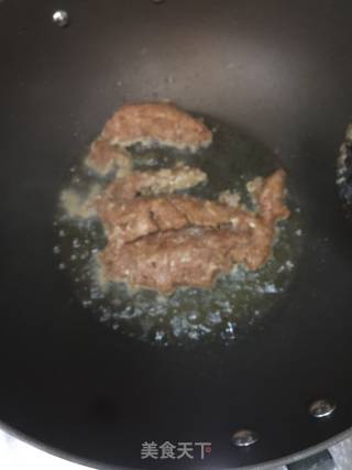 Stir-fried Minced Pork with Green Beans and Sauerkraut recipe