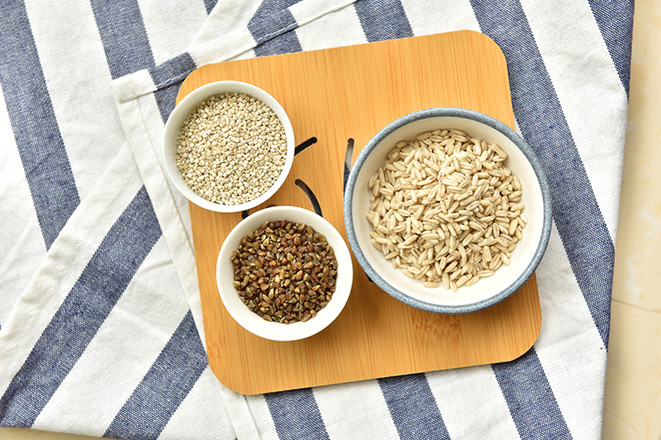 Oatmeal Rice Quinoa Tartary Buckwheat Porridge recipe