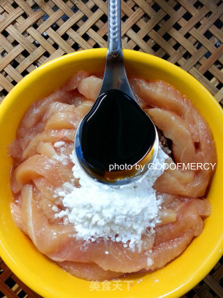 Simple Ingredients to Create A Graceful Little Fox Fairy = Defeat Fatty Chicken Breast Stewed Pleurotus Eryngii recipe
