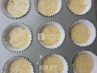 Banana Almond Muffin recipe