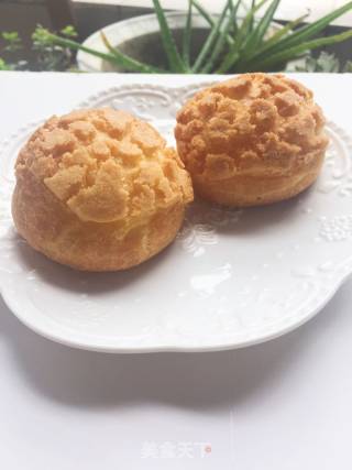 Meringue Cream Puffs recipe