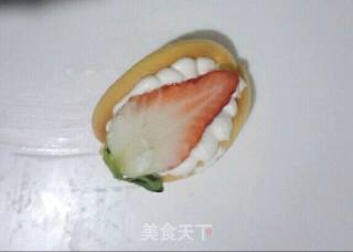 Creamy Strawberry Bebs recipe