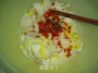 [chinese Sour and Spicy Cabbage] ---- An Appetizing Snack You Can Make at Will recipe