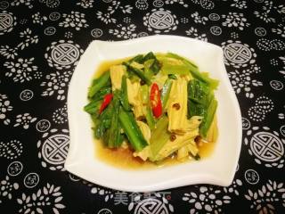 #团圆饭# Stir-fried Yuba with Oily Wheat and Vegetables recipe