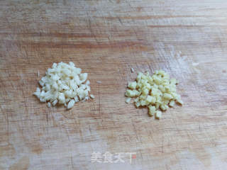 Fresh Mushroom Broccoli in Oyster Sauce recipe