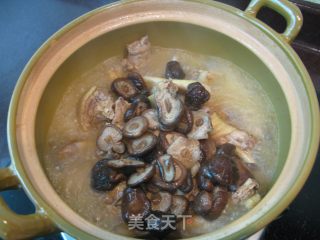 Braised Chicken with Mushrooms recipe