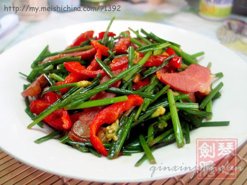 Stir-fried Bacon with Chinese Chives recipe