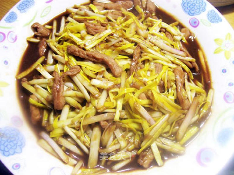 Stir-fried Pork with Garlic recipe