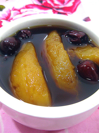 Stewed Sydney with Brown Sugar and Jujube recipe