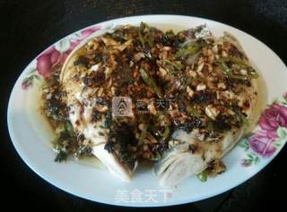 Steamed Fish Head with Tempeh Cake in Shaxi Town, Zhongshan recipe