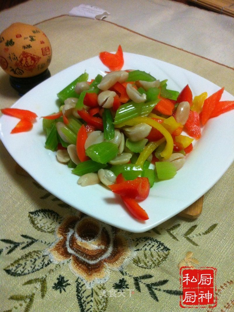 Peanuts Mixed with Fresh Vegetables recipe