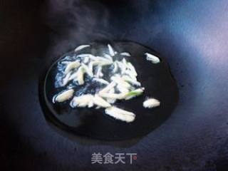 Stir-fried Water Coriander recipe