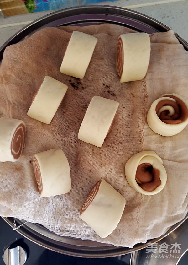 Two-color Steamed Buns recipe