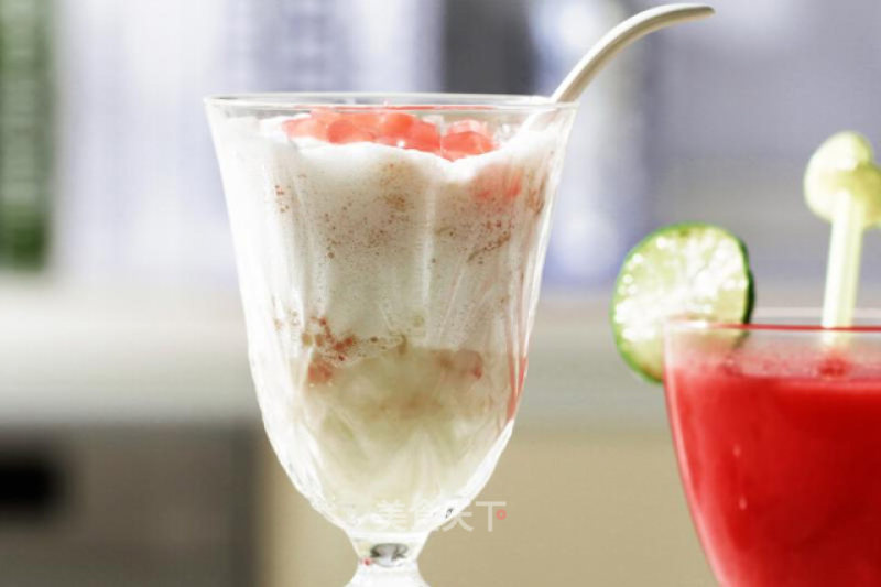 How to Make Cool Water Peach Milkshake recipe