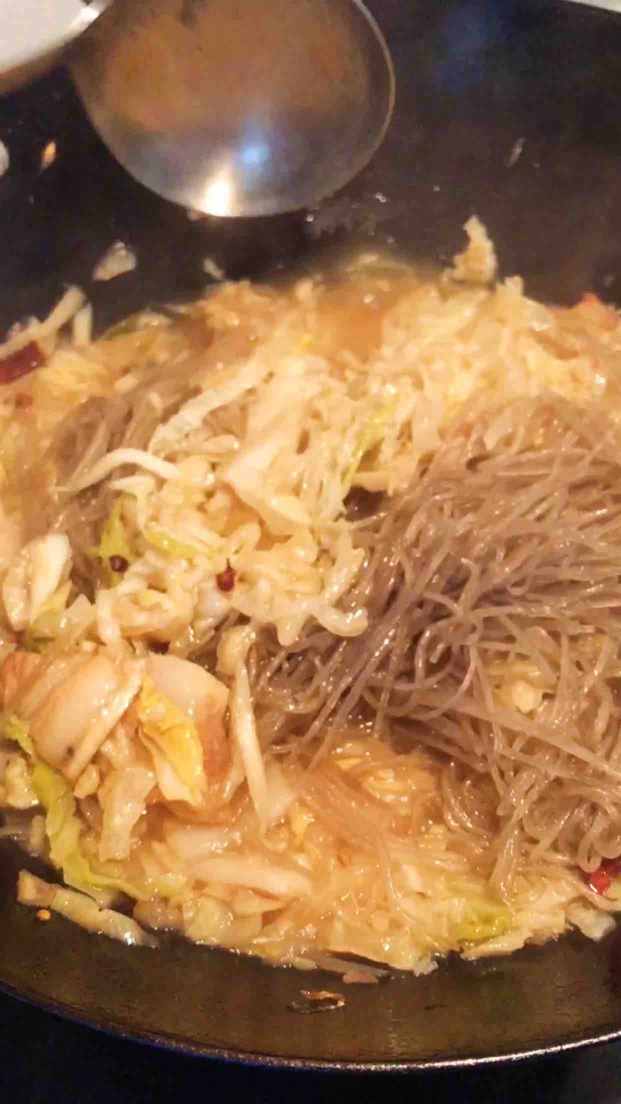 Sauerkraut Stewed Vermicelli, Authentic Northeastern Dish recipe