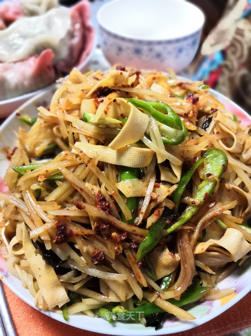 Cold Tofu Skin (dry Tofu) Potato Shreds recipe