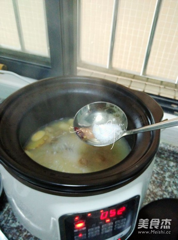 Kidney Bean Trotter Soup recipe