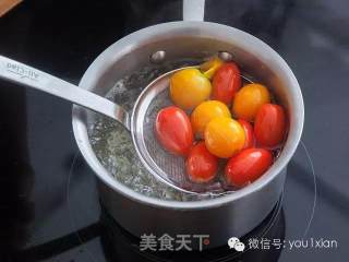 Small Tomatoes in Vinegar recipe