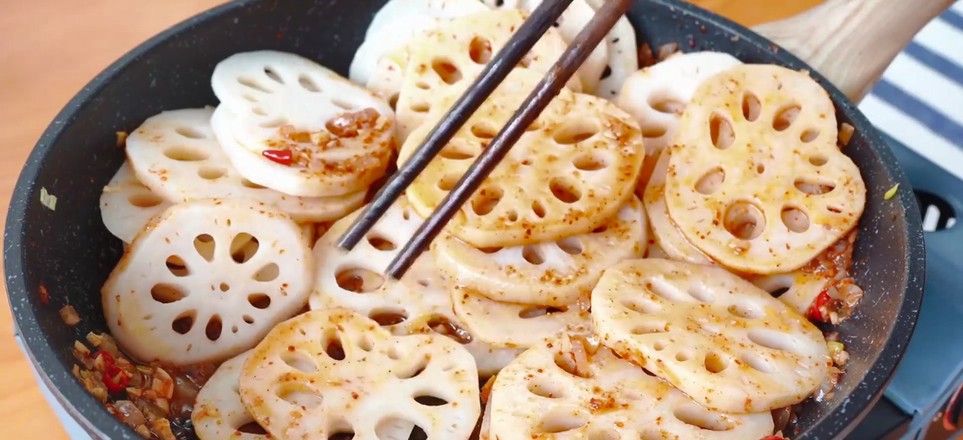 Spicy Roasted Lotus Root Slices recipe
