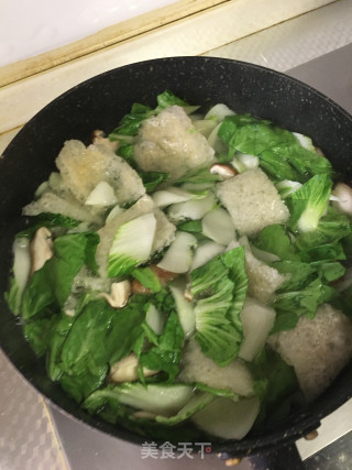 Shrimp and Sea Cucumber Noodles recipe