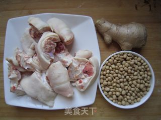 Soy Pork Knuckle Soup recipe