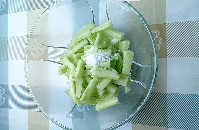 Cold Sweet and Sour Cucumber recipe