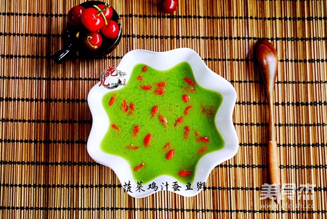 Broad Bean Porridge with Spinach and Chicken Sauce recipe