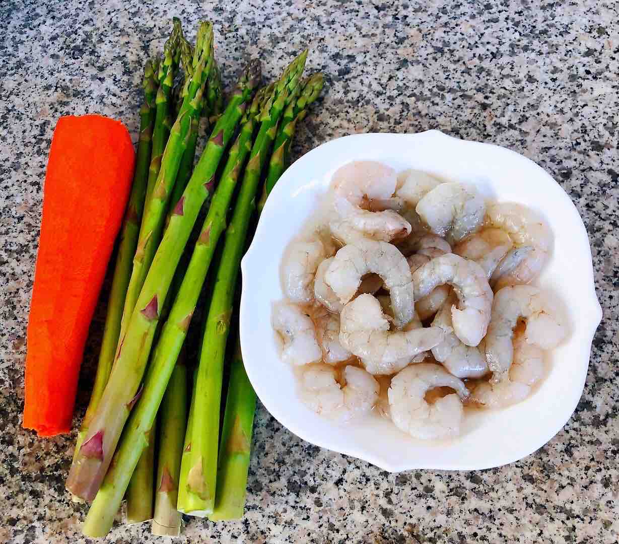 Stir-fried Shrimp with Asparagus recipe