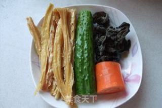 Fried Yuba with Fungus recipe