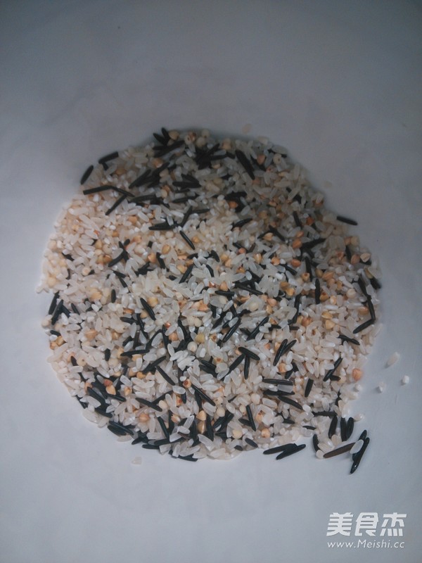 Sakura Rice Ball recipe
