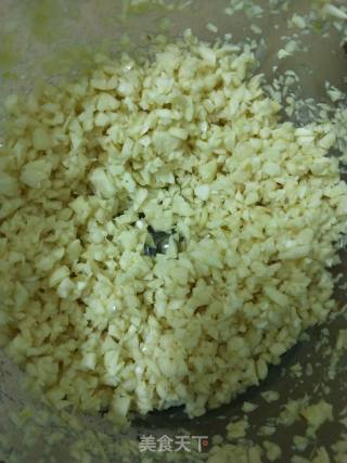 Homemade Gold and Silver Garlic Sauce recipe