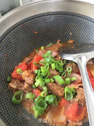 "meat, Meat Dishes" Stir-fried Beef with Onion and Tomato recipe