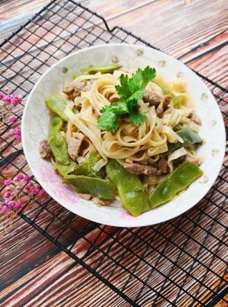 Braised Noodles with Oil Beans recipe