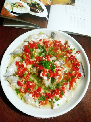 Steamed Octopus with Chopped Pepper recipe