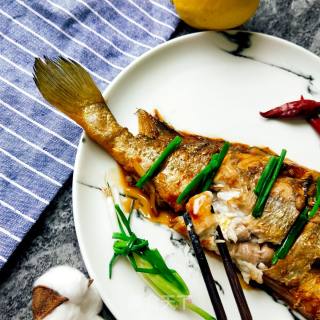 Fish Dishes Fast-handed Dishes-stewed Yellow Croaker recipe