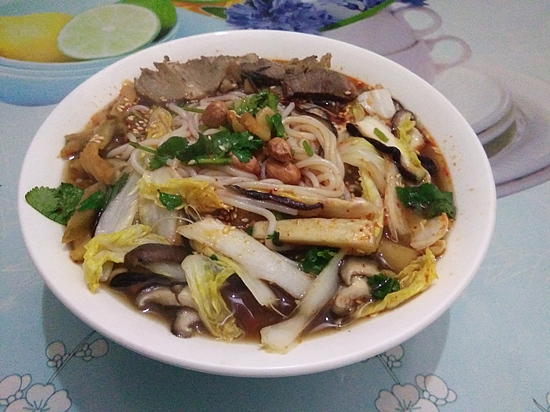 Hot and Sour Beef Noodles recipe