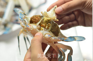 Fried Crab with Green Onion and Ginger recipe