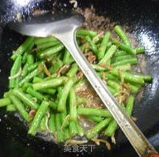 Stir-fried Clove Fish with Beans recipe