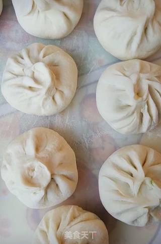 Pork and Wild Vegetable Buns recipe