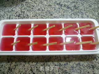 Rouge Ice Cubes recipe