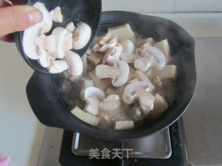 Chicken Tofu with Tricholoma recipe
